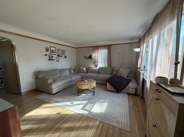 4217 Oakland Ave, Minneapolis, MN 55407