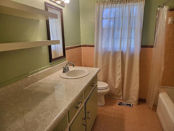 4th image of 512 Sherrod Ave