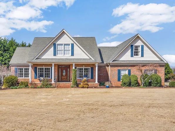 9 Adara Ct, Greer, SC 29651