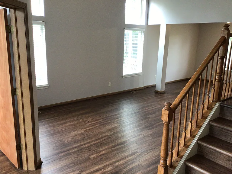 13843 S Petersburg Dr — Photo 12