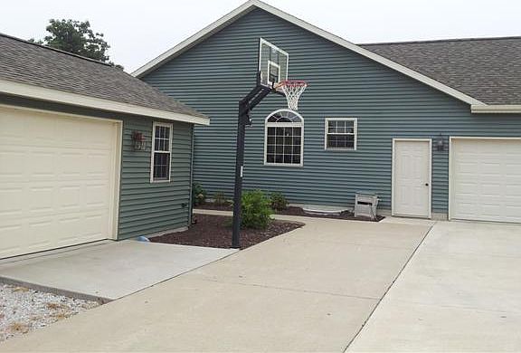 2nd garage (detached)
