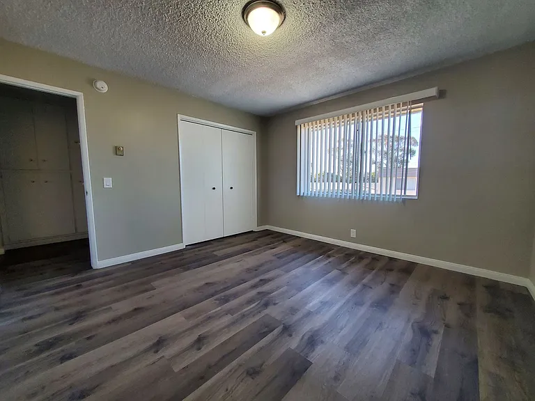 3462 Preble Ave — Photo 19