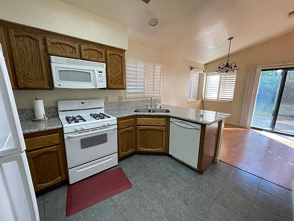3rd image of 3516 Copeland Ct