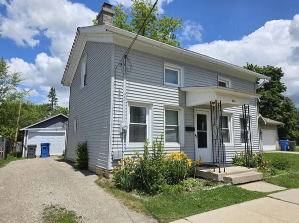 218 Emerald STREET, Watertown, WI 53098