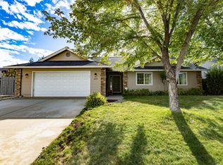 3099 Blue Bell Dr, Redding, CA 96001