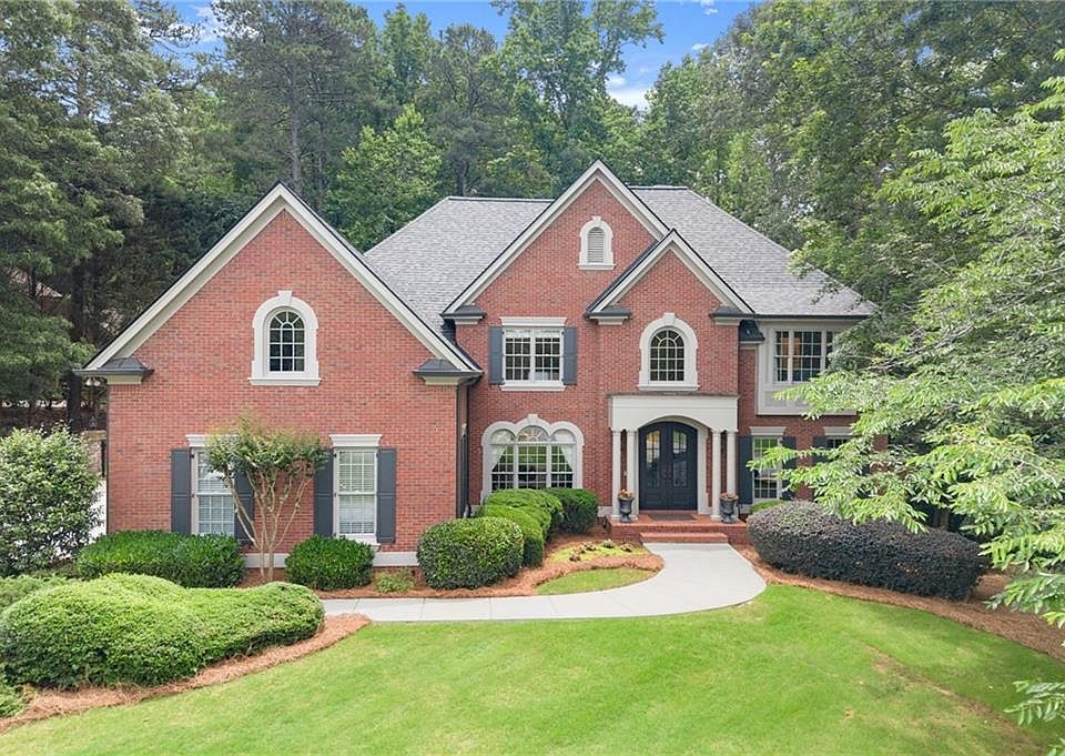 1st image of 701 Hallbrook Ct