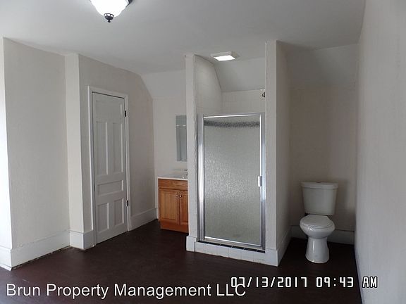 3rd image of 224 12th St