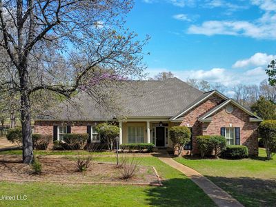 107 Trace Rdg, Clinton, MS, 39056