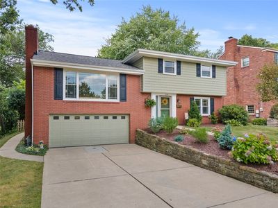 226 Main Entrance Dr, Pittsburgh, PA, 15228