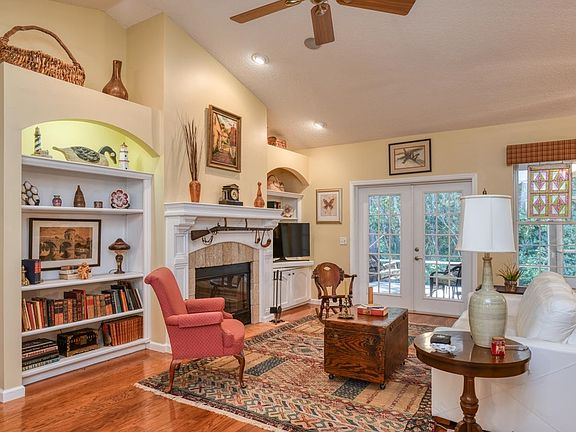 2nd image of 33 Ocean Pines Dr