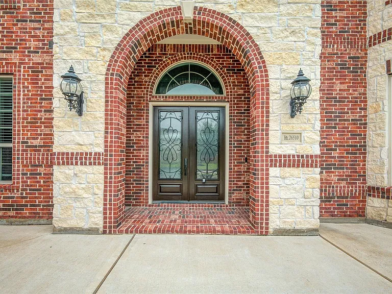 26510 Crimson Bluff Ln — Photo 3