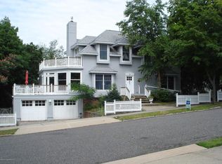 19 Maple Ave, Island Heights, NJ 08732