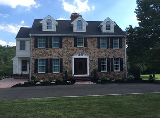 5 Caton Cir, Newtown, PA 18940