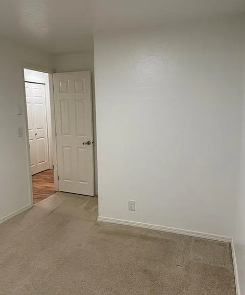 165 Thane Pl — Photo 27