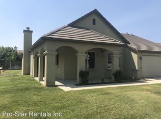 1537 Fireside Way, Lemoore, CA 93245