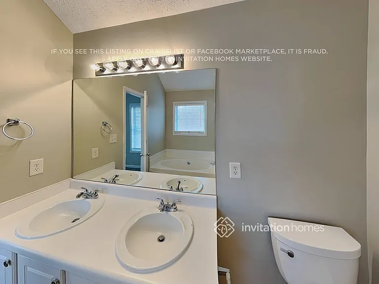 4835 Daintree Ct — Photo 14