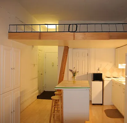 Sold by Realmart Realty LLC | media 5