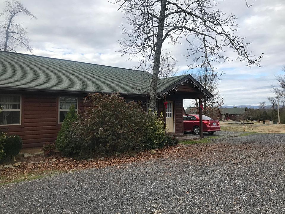 1st image of 131 Littlewoods Ln