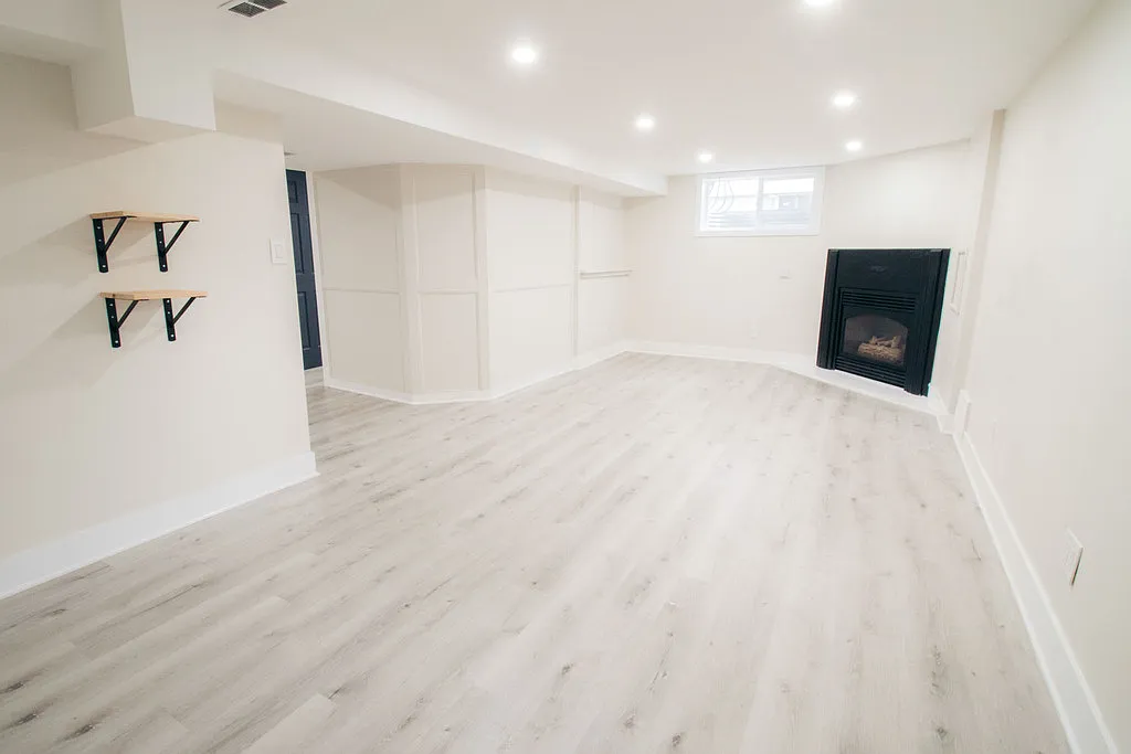 75 Jacobson Ave — Photo 4