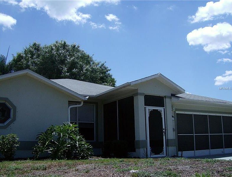 1st image of 32689 Oak Park Dr