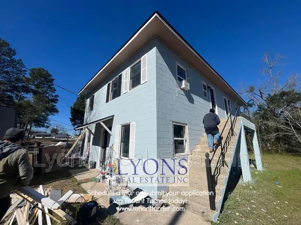 917 Pineknot Rd, Ashburn, GA