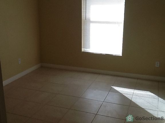 2nd image of 1621 Blue Heron Blvd W