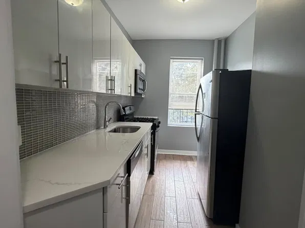 503 Baldwin Ave #32E, Jersey City, NJ 07306