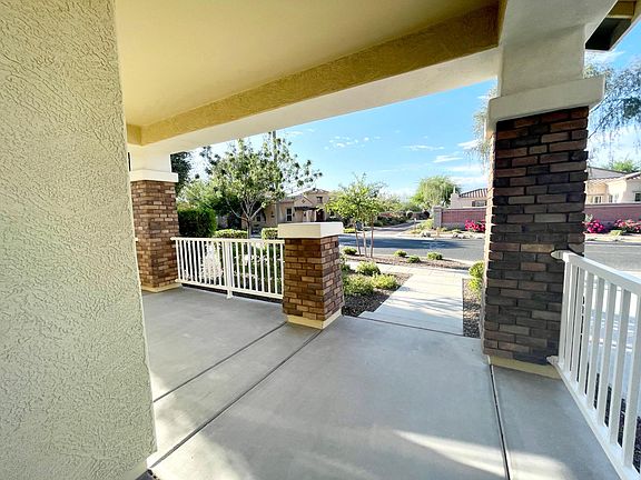4th image of 15151 W Columbine Dr