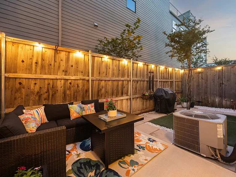 Adorbale backyard-- lawn and backyard mantainence