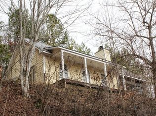 259 Prior Ln, Bryson City, NC 28713