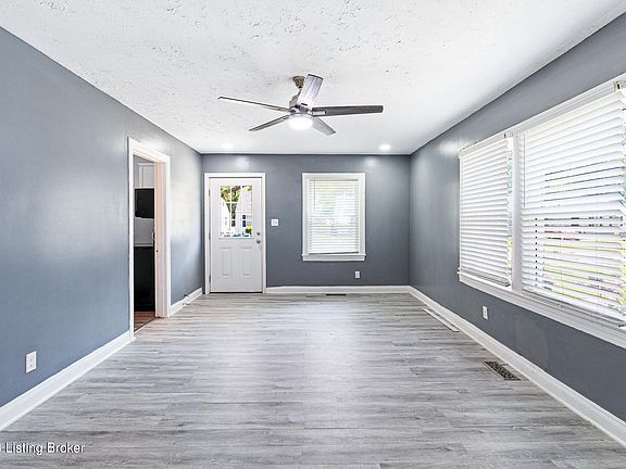 4th image of 360 N 43rd St