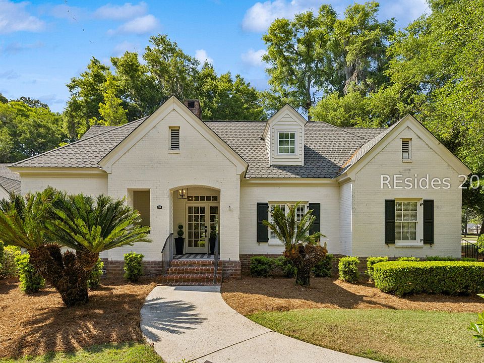 1st image of 161 Belfair Oaks Blvd
