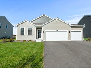 538 Colchester Dr, Oswego, IL 60543