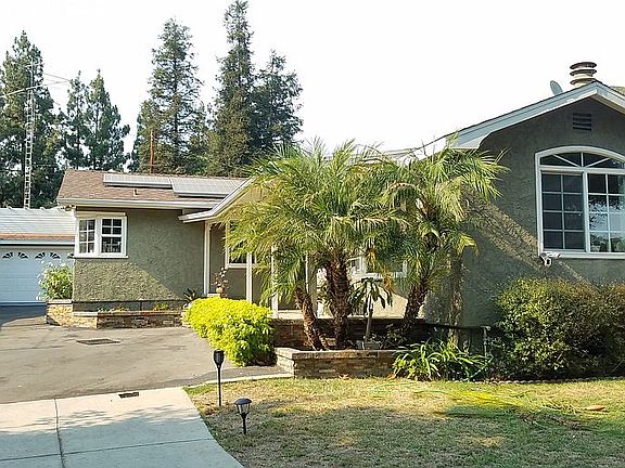 2nd image of 1427 Verdugo Blvd