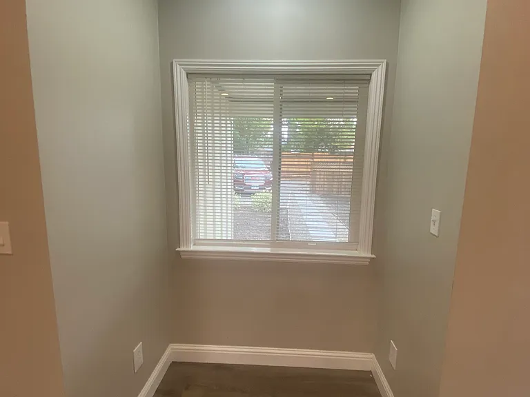 2181 Shurtleff Ave #3 — Photo 5