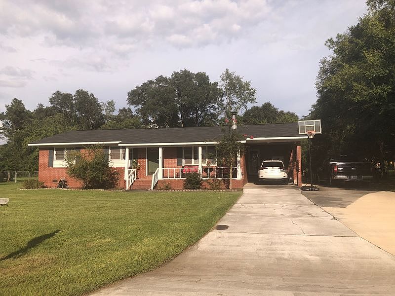 1st image of 4005 Pine Pl