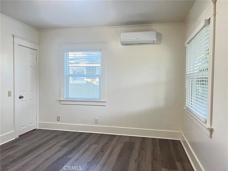 320 W Lemon Ave — Photo 5