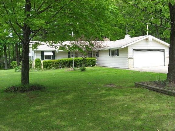 3rd image of 1006 Cornerwood Dr