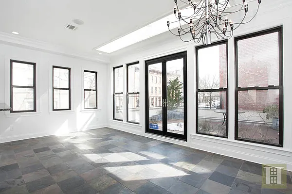 Rented by Halstead Real Estate | media 28