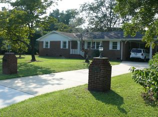 247 Spruce Dr, Wilmington, NC 28403