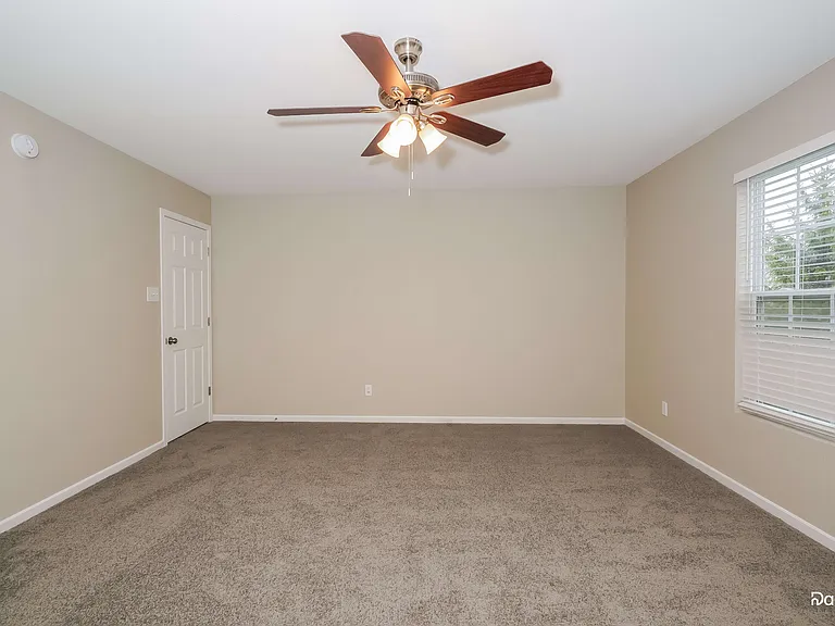 975 Curlew Ln — Photo 14