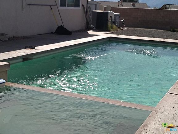4th image of 9923 Palm Dr