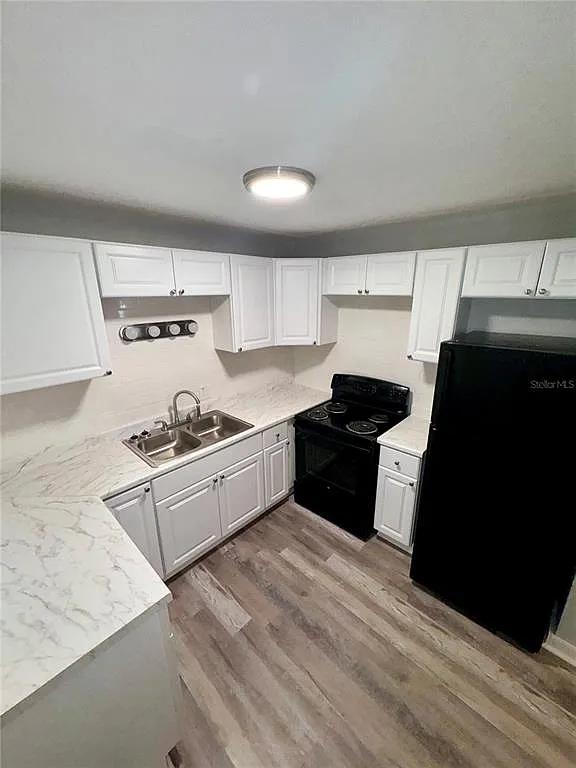 2 bed, 1.0 bath, 900 sqft, $2,100 — Photo 3
