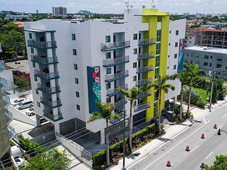 Vista del Rio Apartments — Photo 6