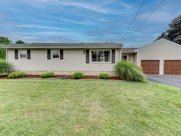 223 Spruce Brook Road, Berlin, CT 06037