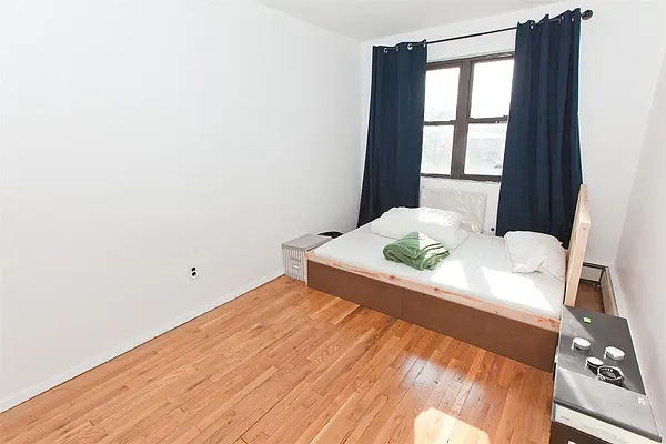 Rented by Voro NYC | media 28