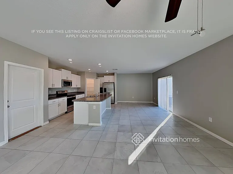 7125 Amelia Cove Ct — Photo 5