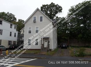 34 Canterbury St #2, Worcester, MA 01610