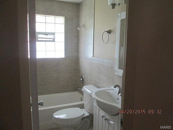 4th image of 8136 Carlsbad Dr