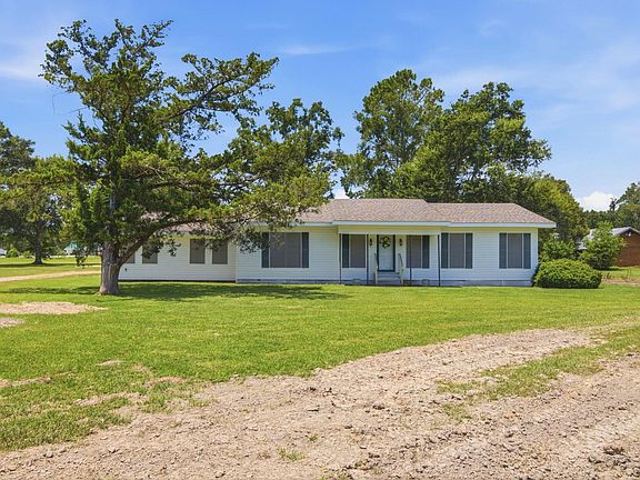 2nd image of 2482 Lafleur Rd